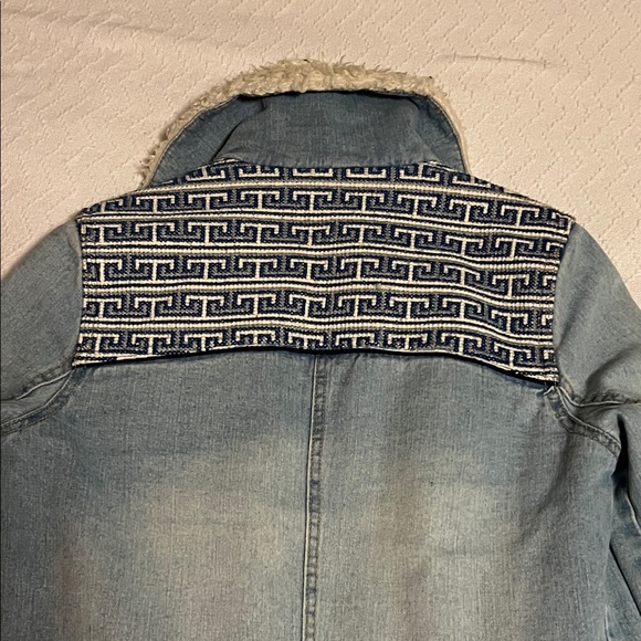 Free People - VINTAGE - Women's Denim Jacket with Faux Shearling Lining - Picture 12 of 14